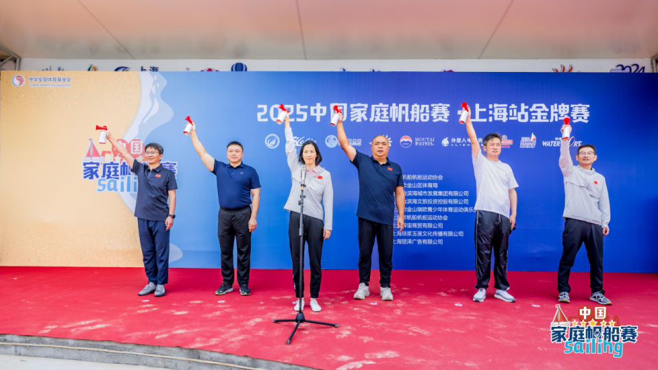 同构建出 同构建出