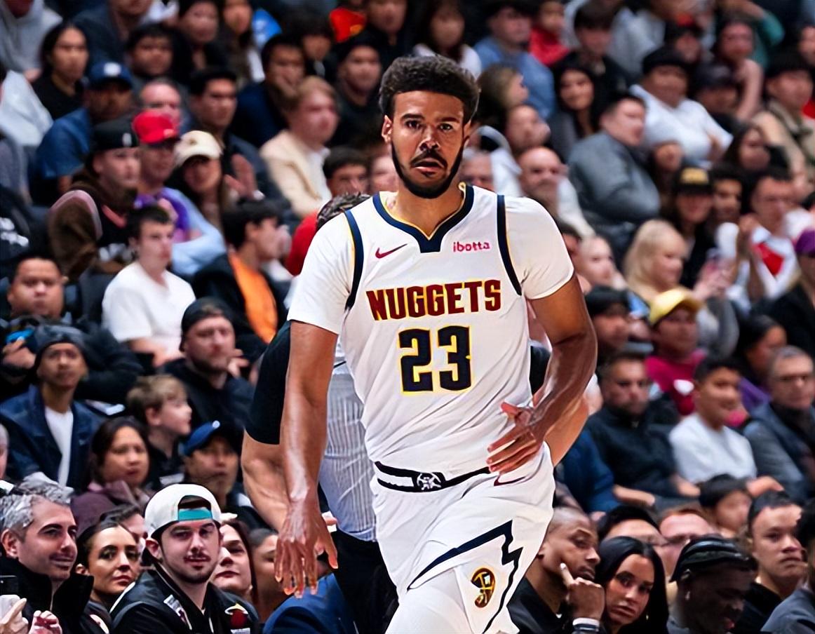 个首轮签从, wa, 还被库里给 个首轮签从, wa, 还被库里给